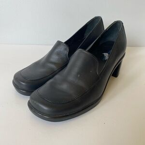 Rockport black leather block heel square toe shoe women’s 6.5
